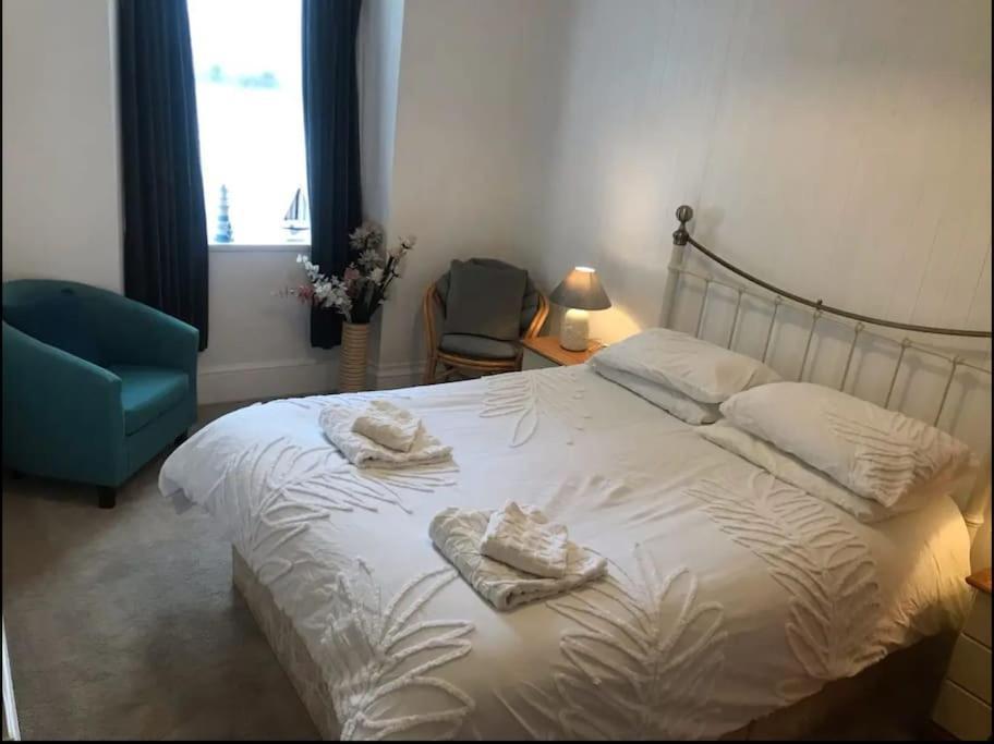 Spacious 1 Bedroom Apartment Near Seafront بينزانس المظهر الخارجي الصورة